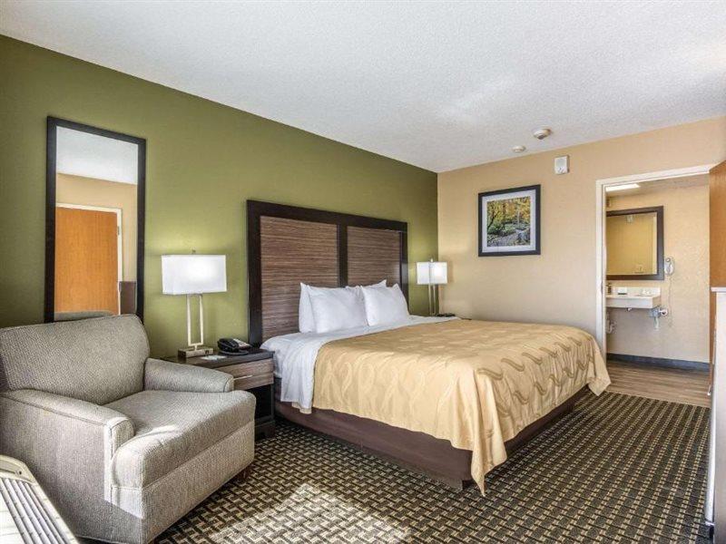 Quality Inn Perry - National Fairgrounds Area Exterior photo